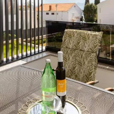 Luma Diklo - One Bedroom With Sea View Apartment Zadar