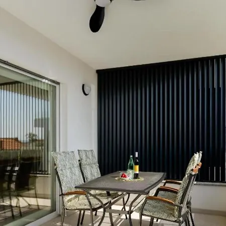 Apartment Luma Diklo - One Bedroom With Sea View Zadar